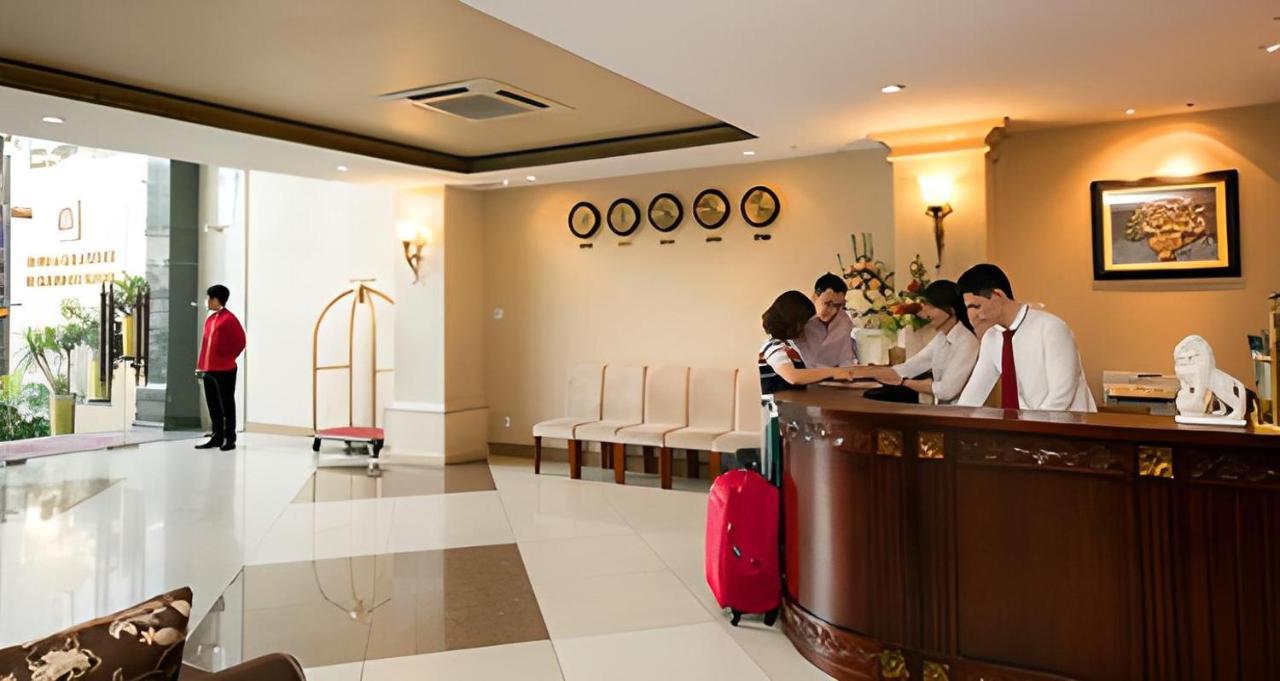 הו צ'י מין סיטי White Lion Hotel מראה חיצוני תמונה