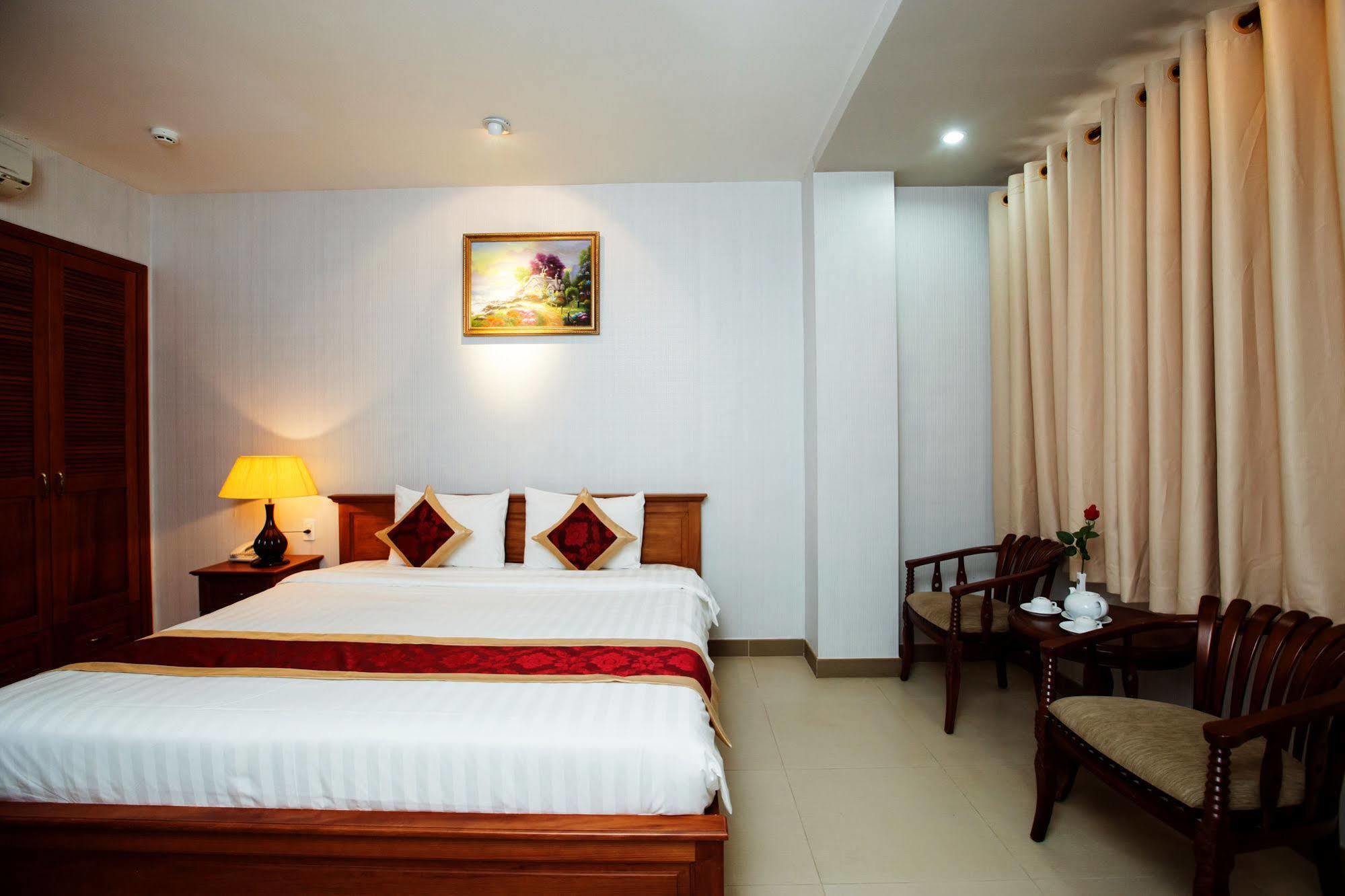 הו צ'י מין סיטי White Lion Hotel מראה חיצוני תמונה