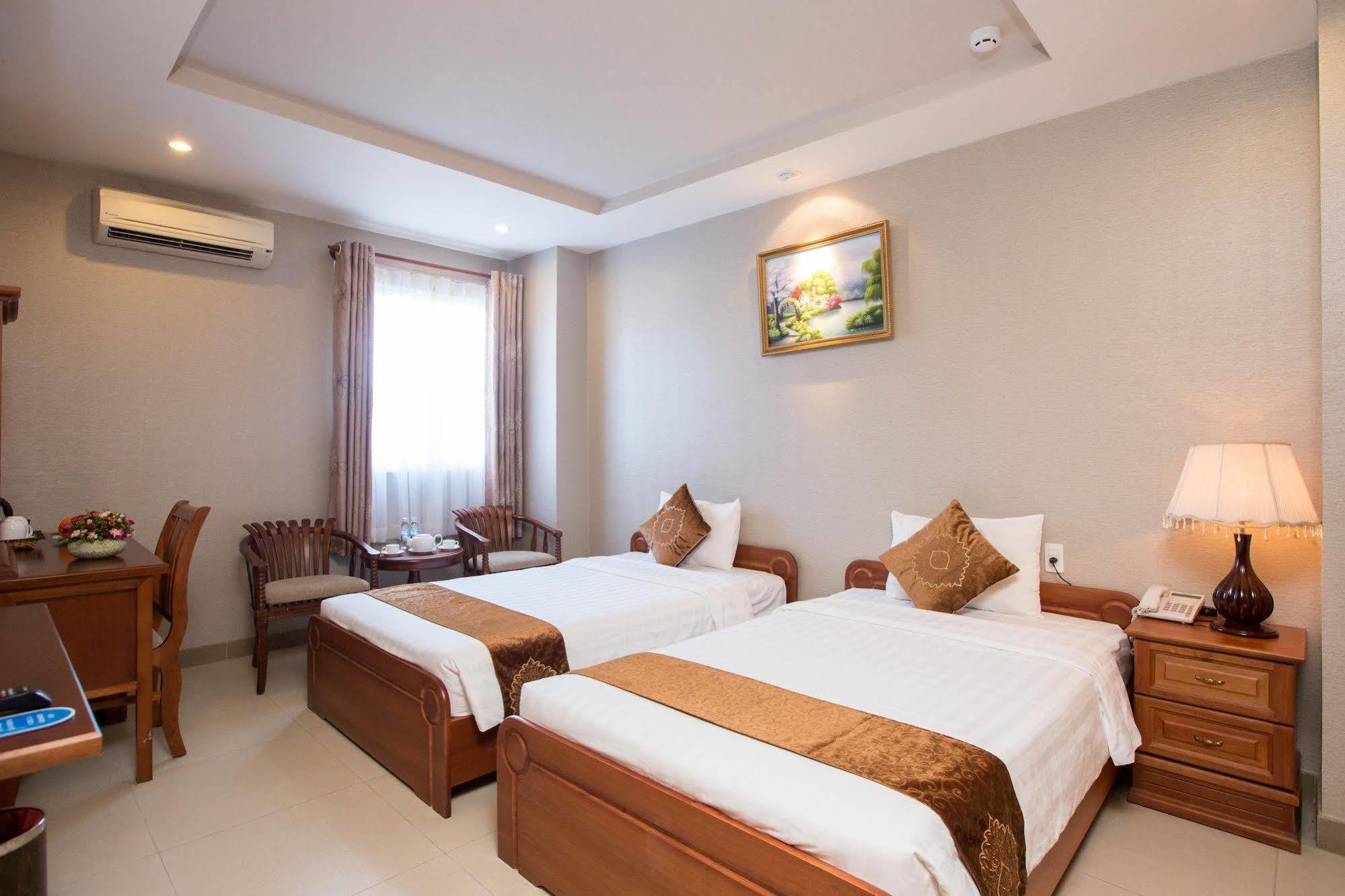 הו צ'י מין סיטי White Lion Hotel מראה חיצוני תמונה